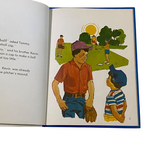 I'm Glad I'm Little Hardcover Kathleen Wulf Preschool Childrens Picture Book 70s - Picture 5 of 7